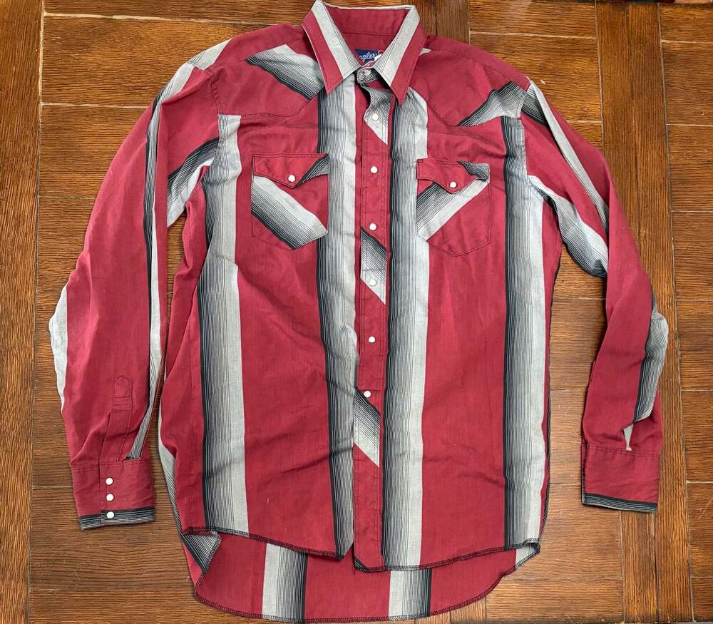 Vintage Wrangler X-Long Tails Single Needle Pearl Snap Striped Shirt Red Gray L